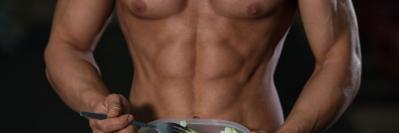 Dieta com frango, ovo e batata-doce realmente ajuda a ganhar massa muscular?